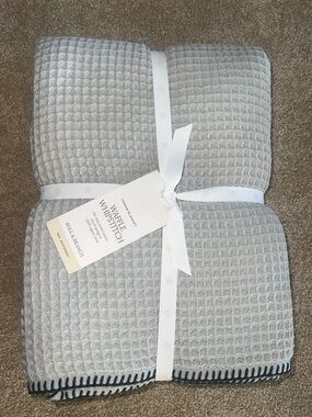 Boll & Branch Waffle Whipstitch Throw Blanket